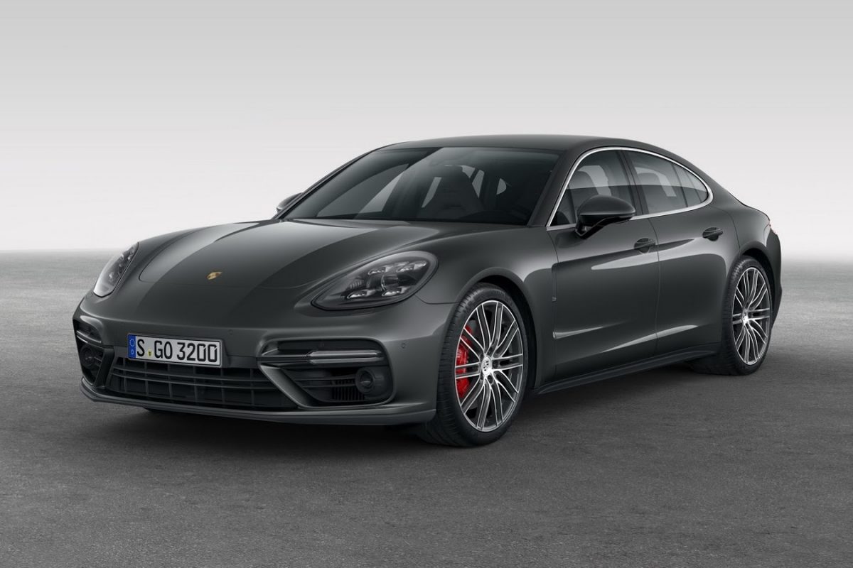 PORSCHE PANAMERA