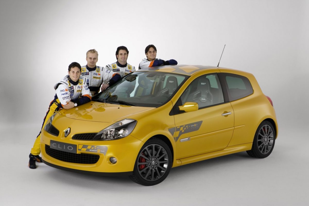 RENAULT CLIO