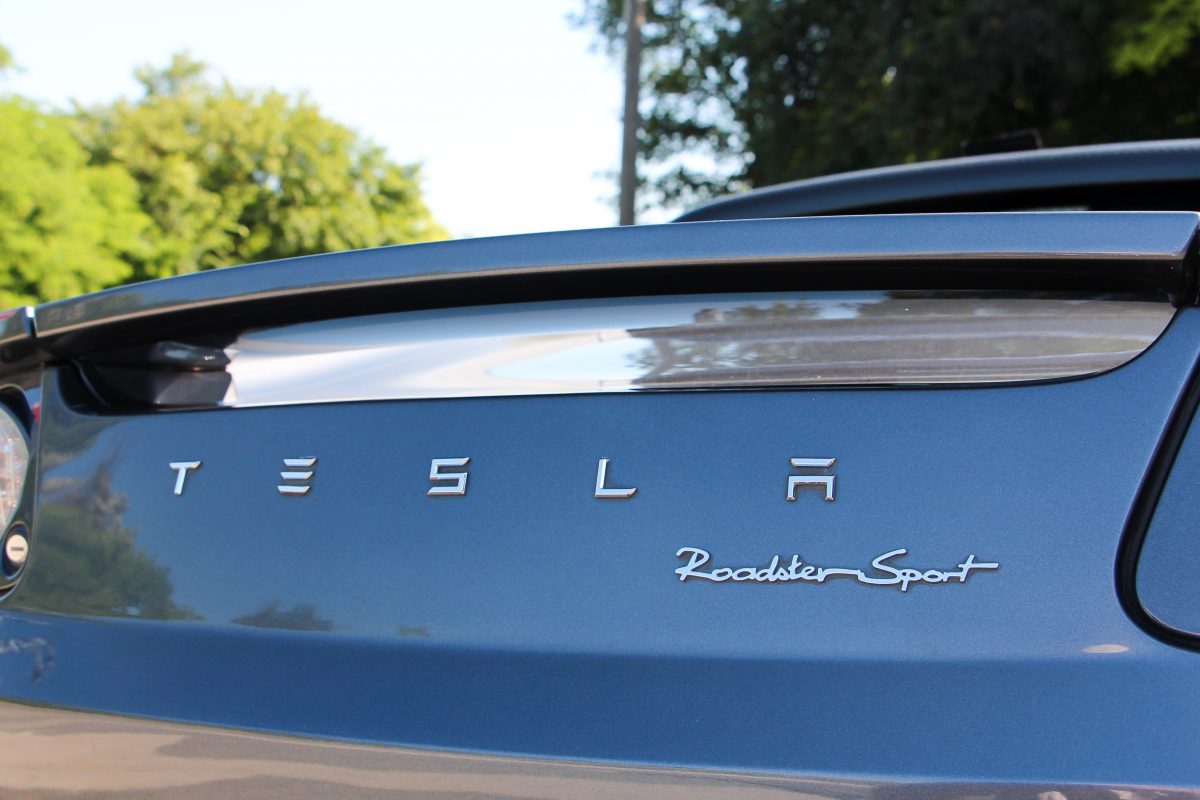 TESLA ROADSTER