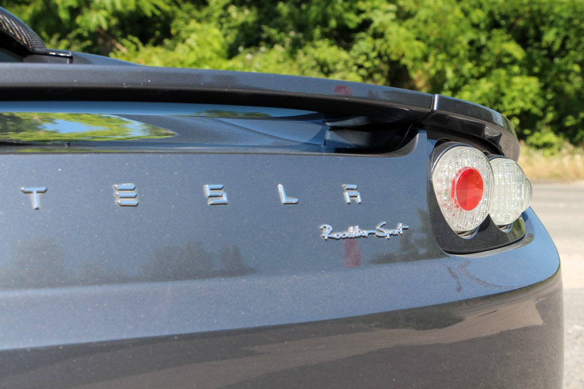 TESLA ROADSTER