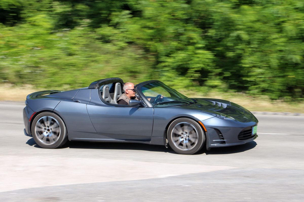 TESLA ROADSTER