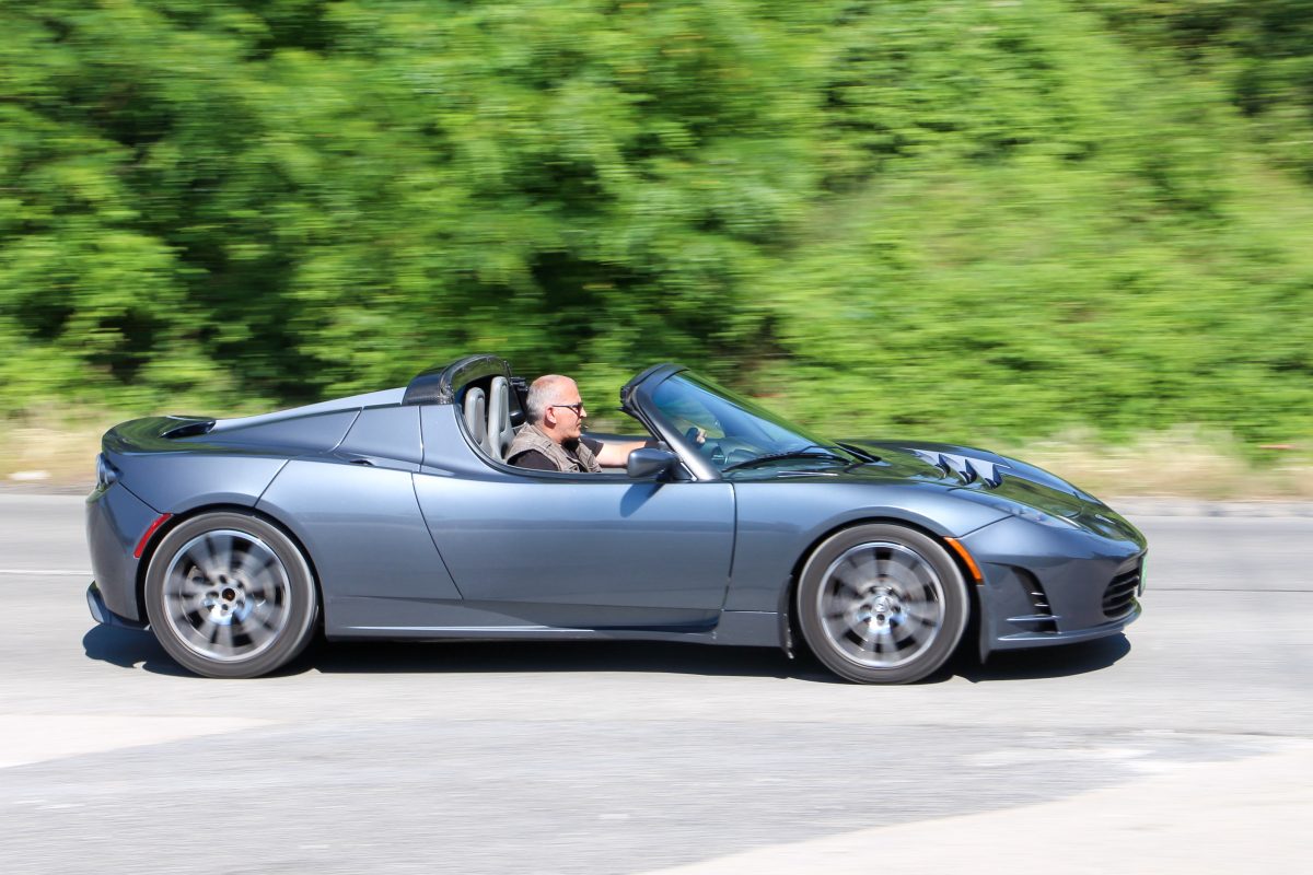 TESLA ROADSTER