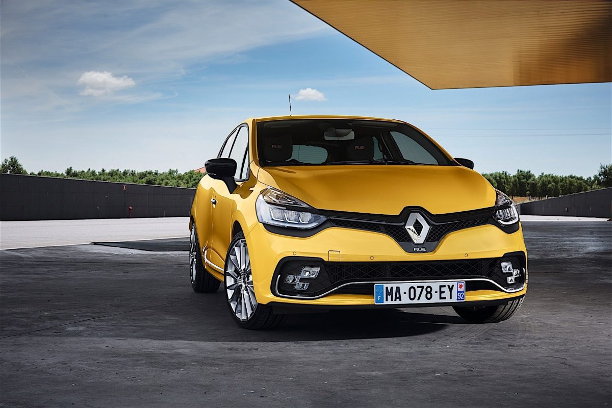 RENAULT CLIO