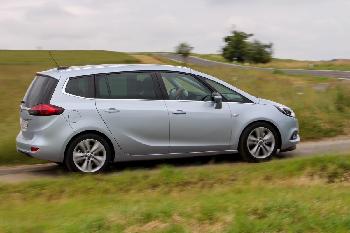 OPEL ZAFIRA