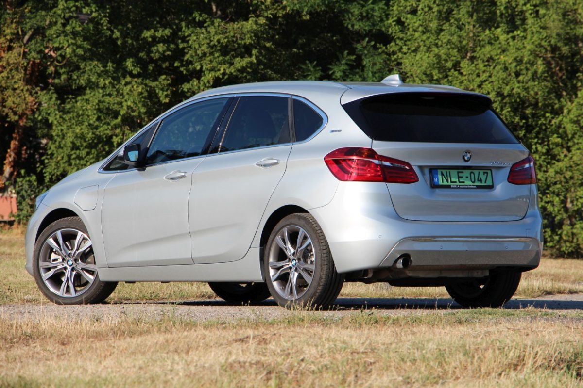 BMW 2-ES SOROZAT