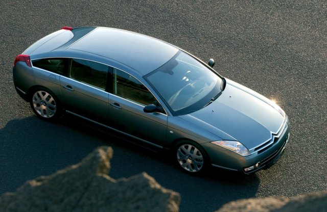 A Citroën  visszahozza a C6-ost, de csak Kínában