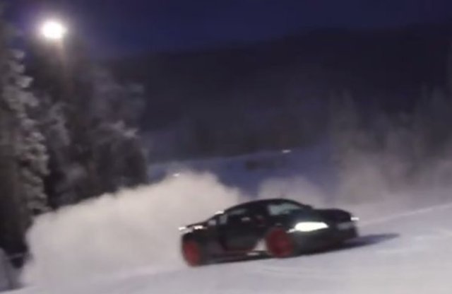 Videó: izom Audik a sípályán