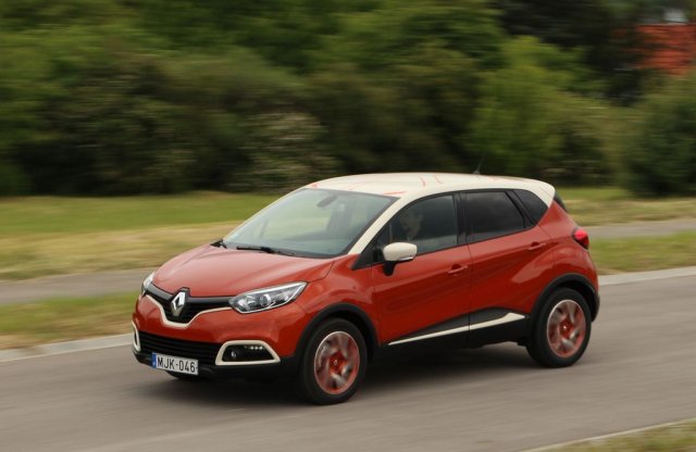 15 ezer autóját hívja vissza a Renault