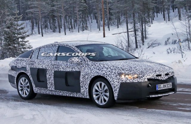 Párizsban jön az új Opel Insignia