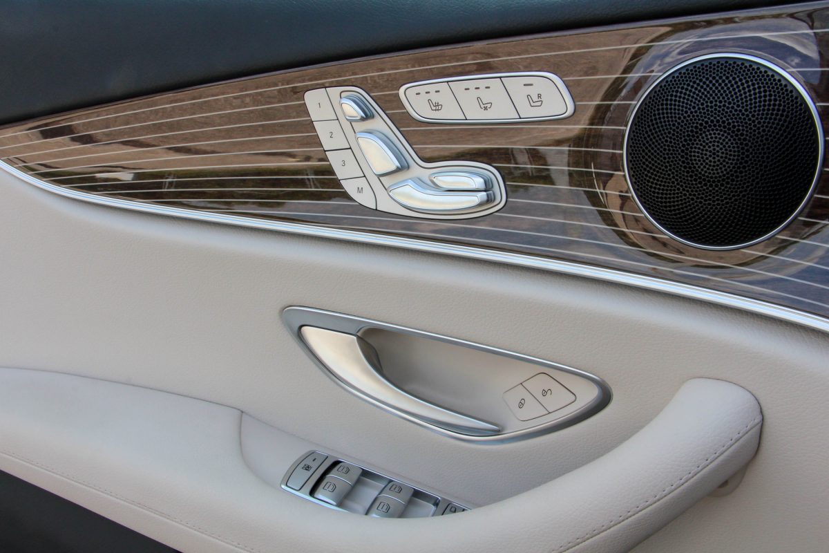 MERCEDES-BENZ E-OSZTÁLY