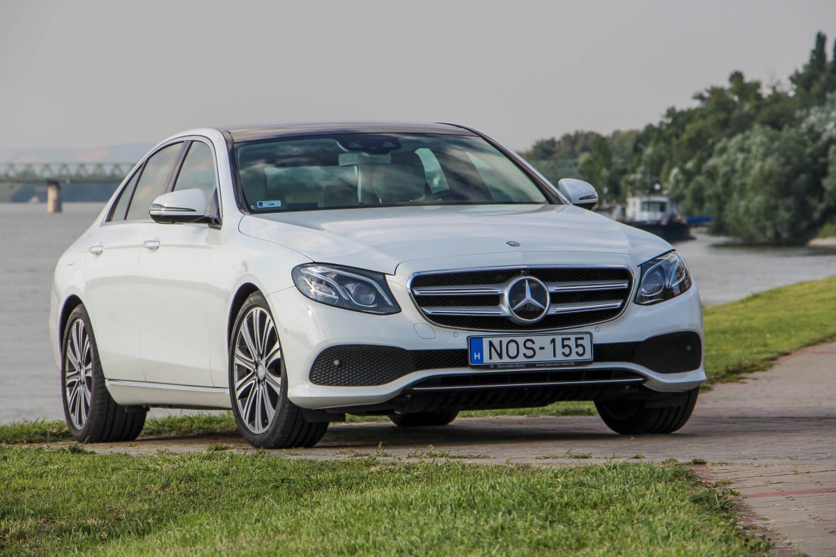 MERCEDES-BENZ E-OSZTÁLY