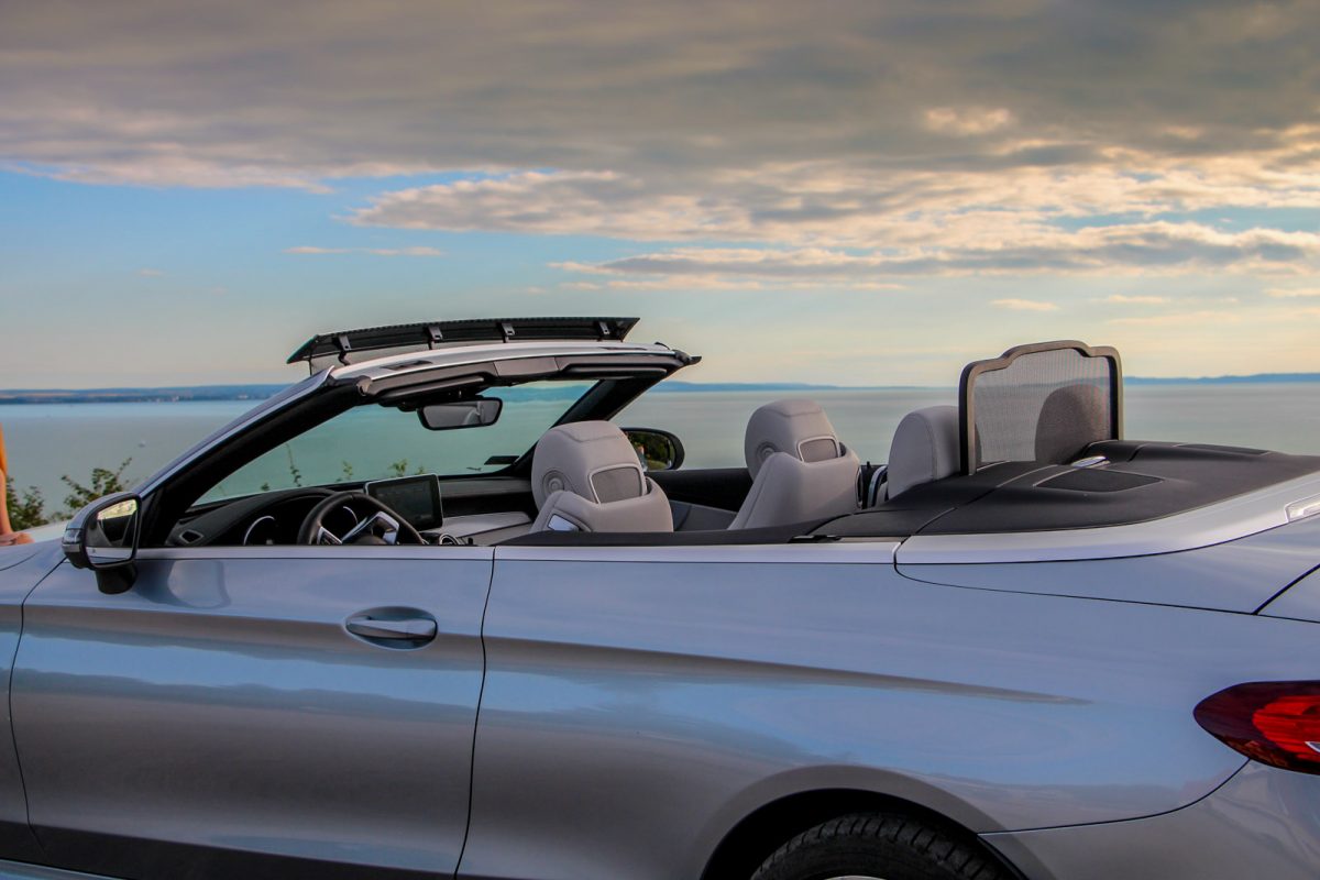 MERCEDES-BENZ C-OSZTÁLY