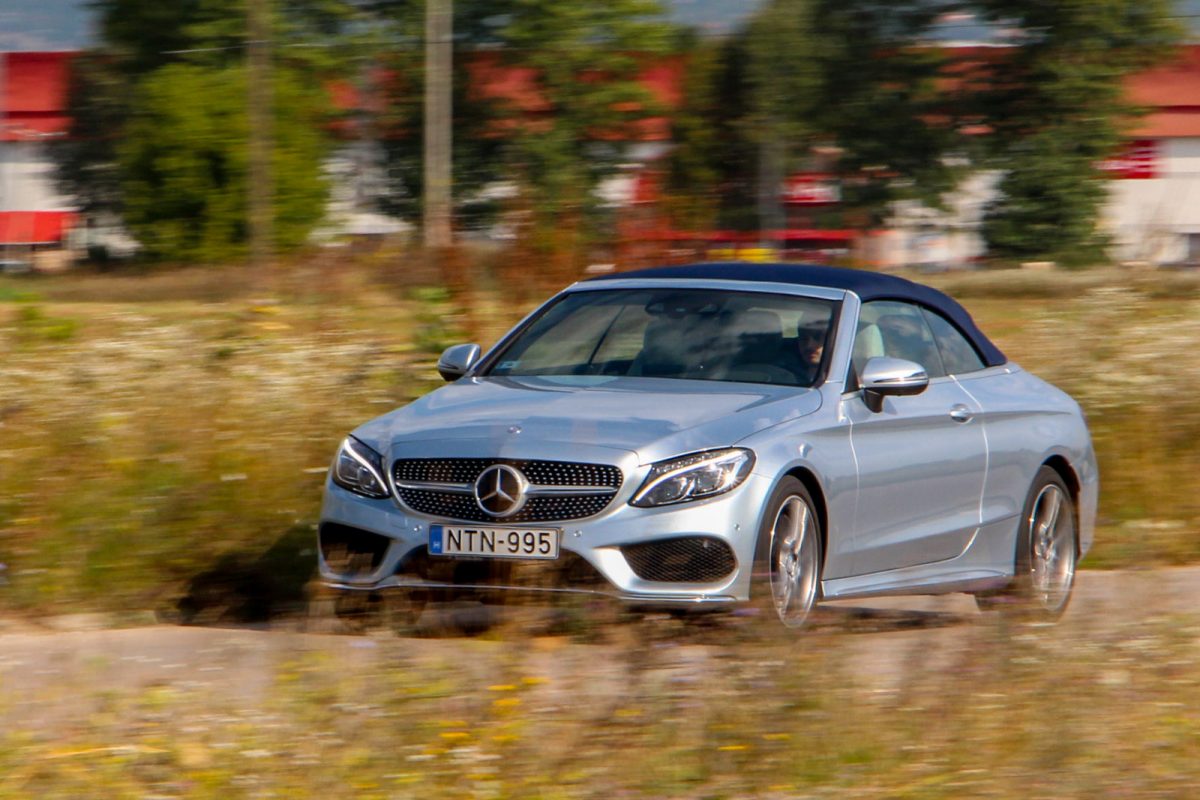 MERCEDES-BENZ C-OSZTÁLY