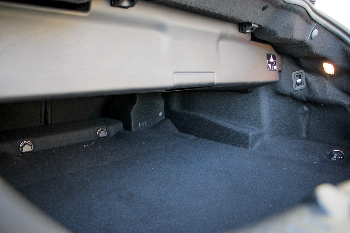 MERCEDES-BENZ C-OSZTÁLY