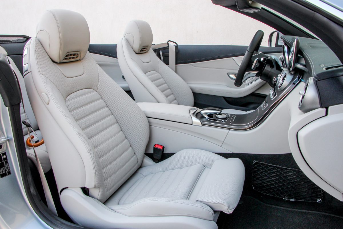 MERCEDES-BENZ C-OSZTÁLY