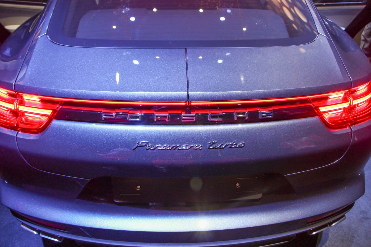 PORSCHE PANAMERA