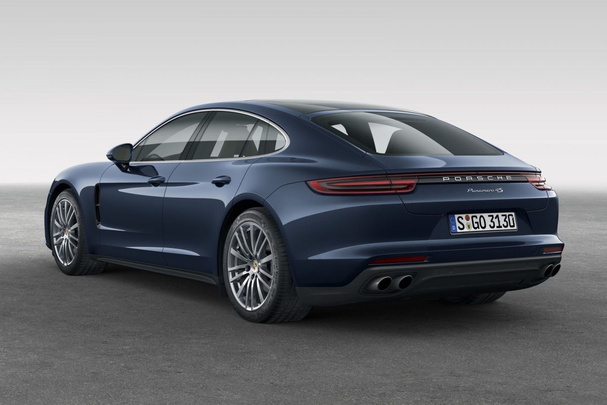 PORSCHE PANAMERA