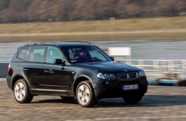 Titkoltan parancsnoki – BMW X3 3.0 d használtteszt