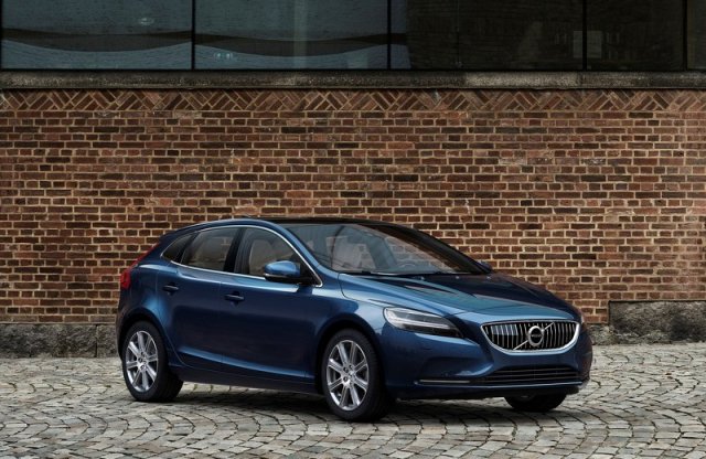 A svéd kalapács kicsiben – itt a friss Volvo V40