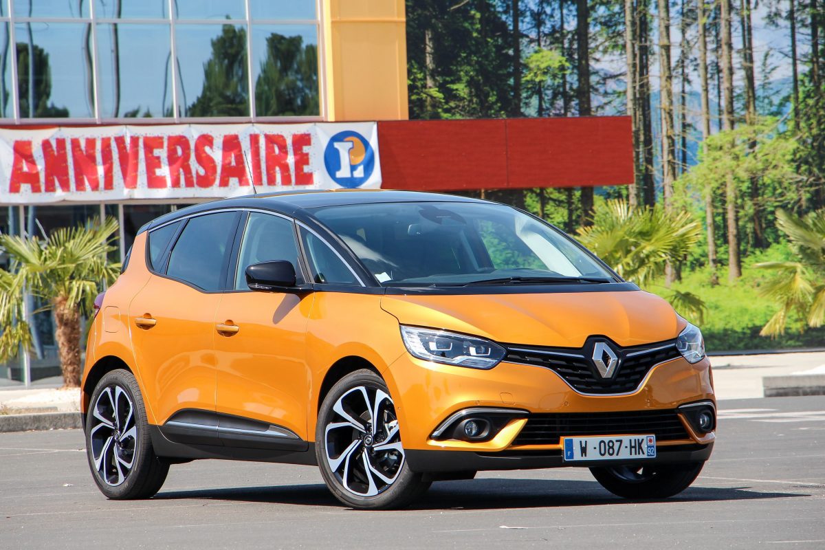 RENAULT SCENIC