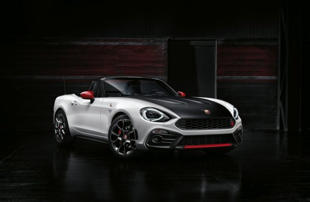 Mint egy tuningautó a hetvenes évekből - az Abarth 124 Spider