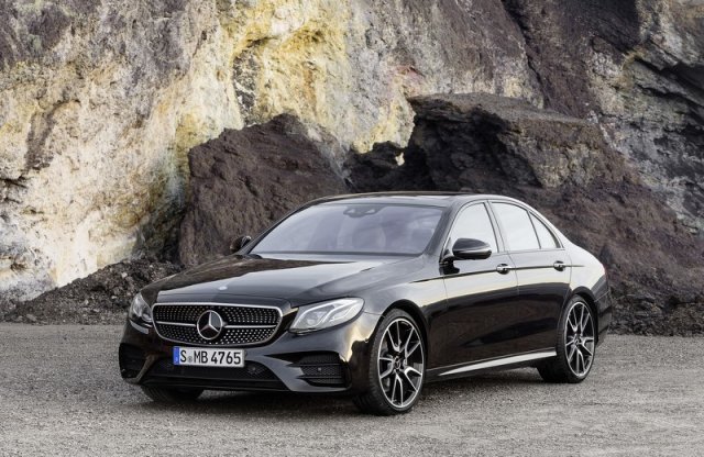 Közel 400 lóerős V6 biturbót kap a Mercedes-AMG E 43