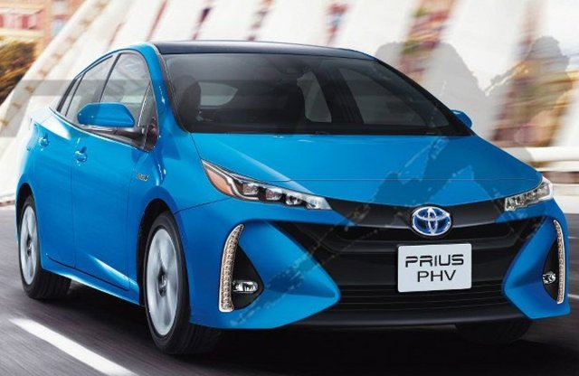 New Yorkból jöhet a zöld rendszámos Toyota Prius