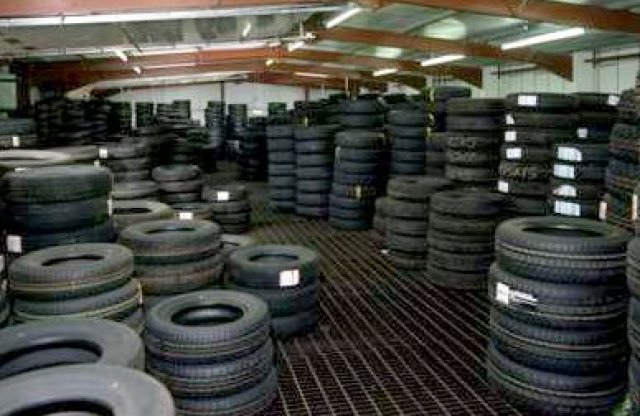 Így érdemes tárolni a leszerelt abroncsokat