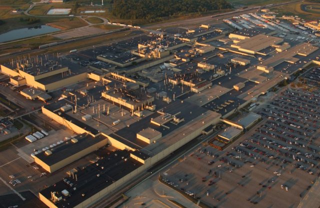 Nem tréfa: bombafenyegetés miatt állt le a Honda amerikai gyára