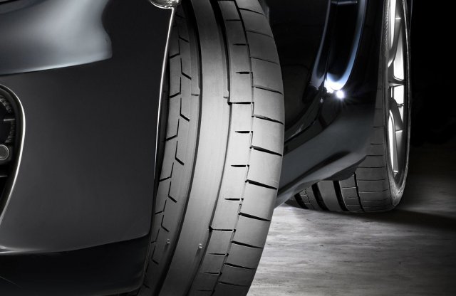 Itt a Continental új sportabroncsa