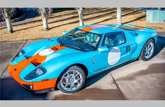 Alig használt Ford GT Heritage Edition eladó!