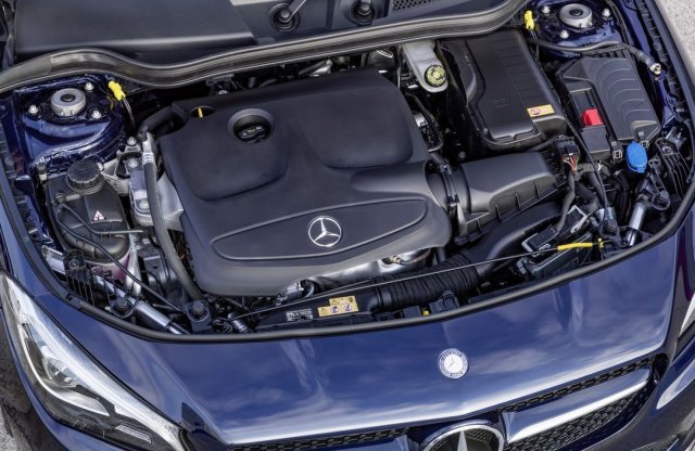 Lengyelországban létesít gyárat a Mercedes-Benz