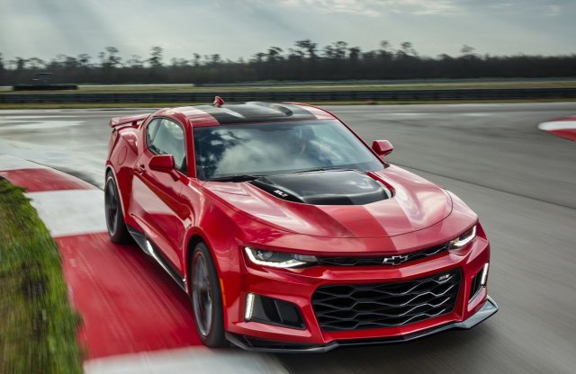 A Porsche váltójánál is gyorsabbat ígér a Chevrolet