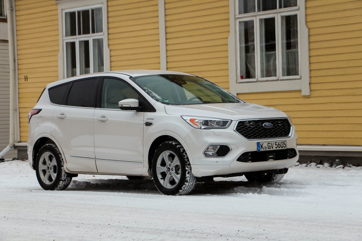 FORD KUGA