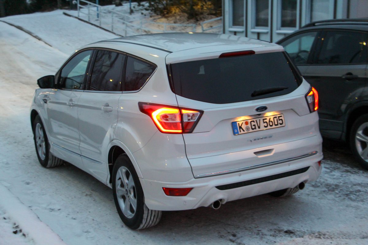 FORD KUGA