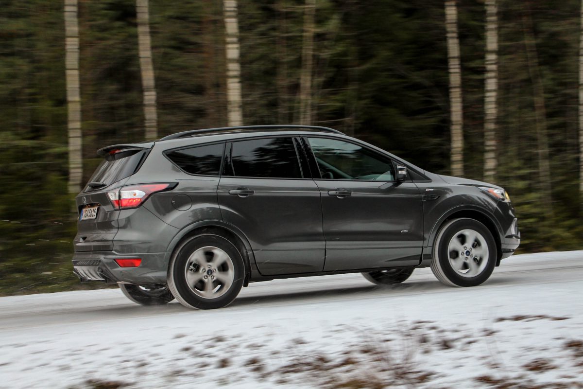FORD KUGA