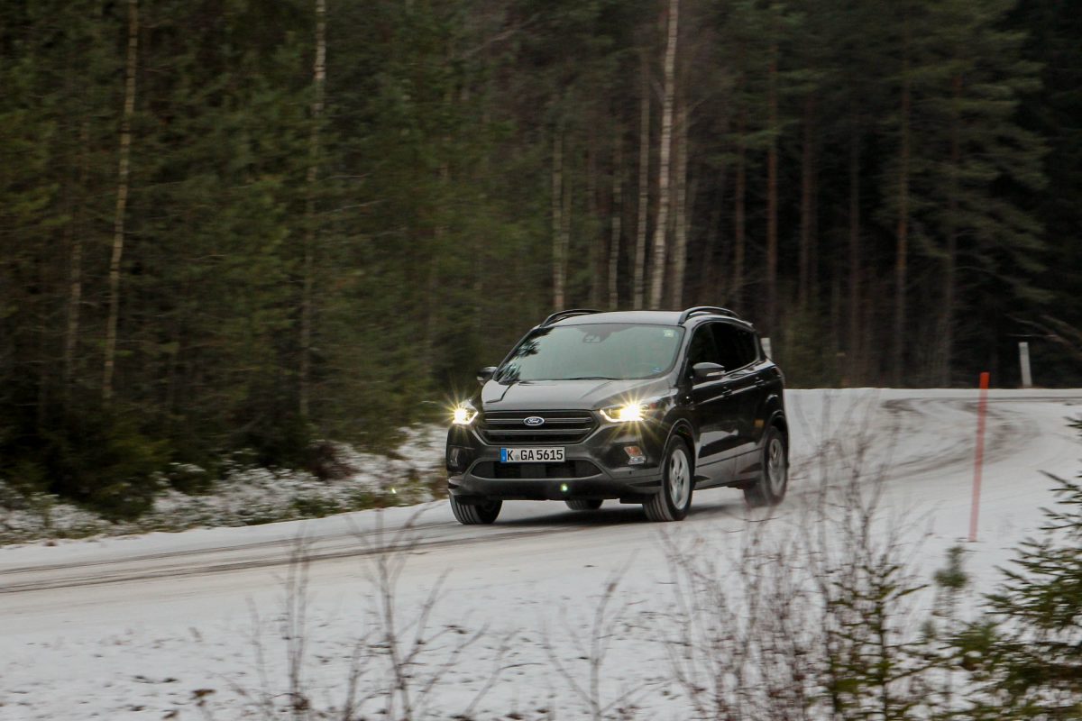 FORD KUGA