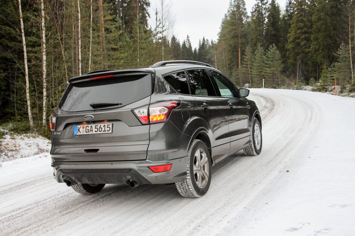 FORD KUGA