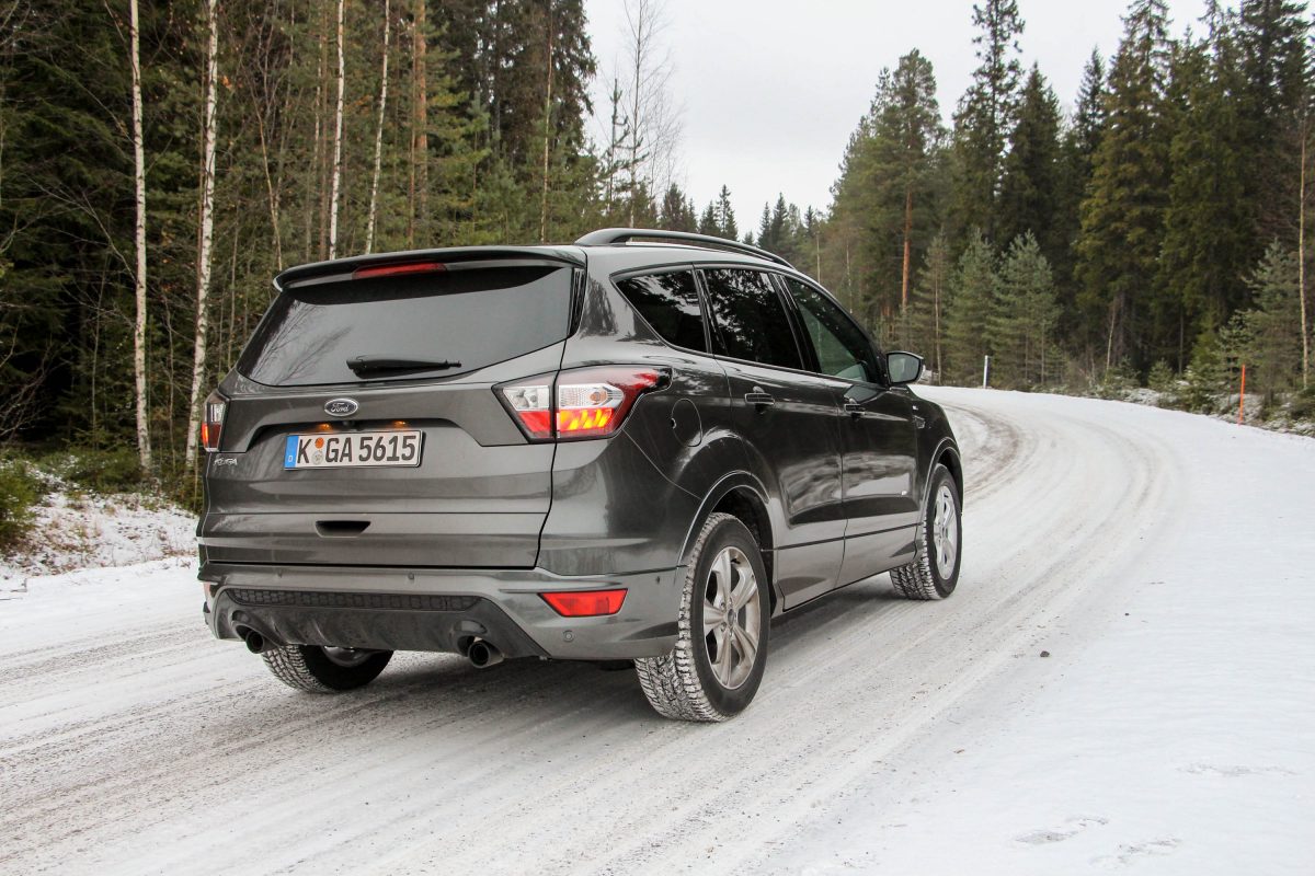 FORD KUGA