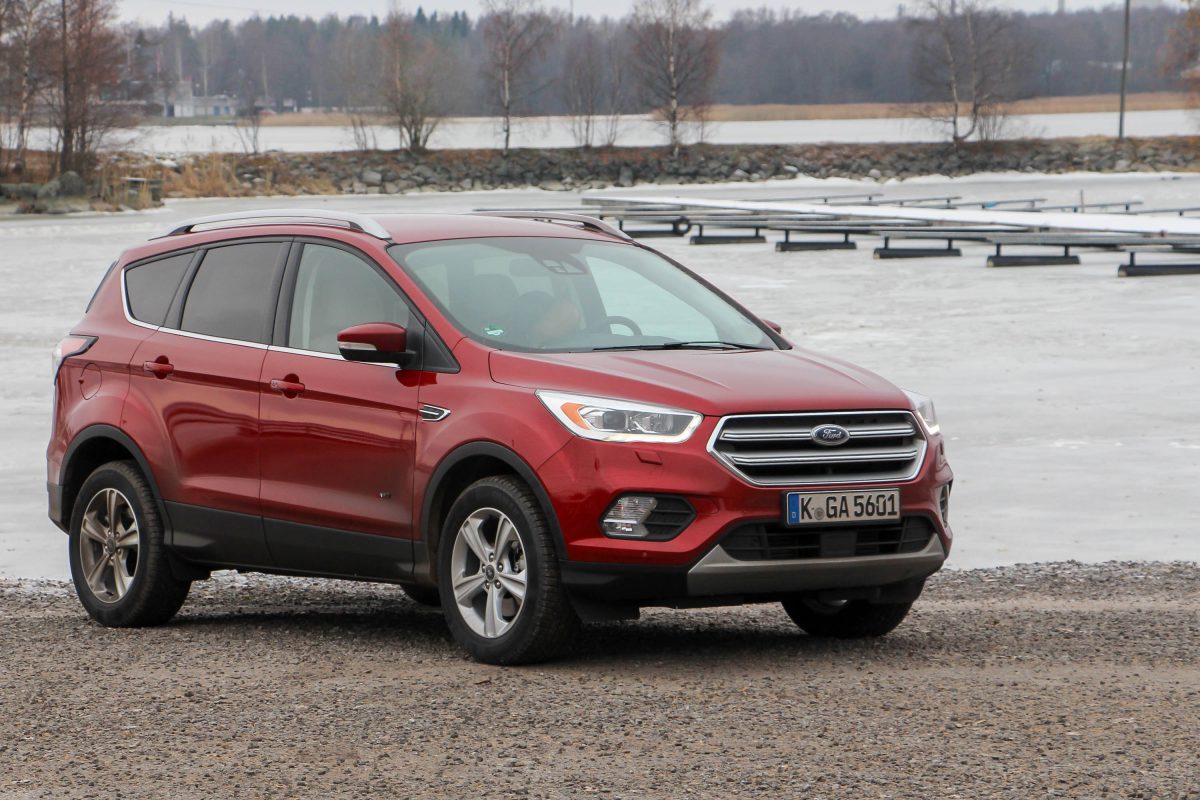 FORD KUGA