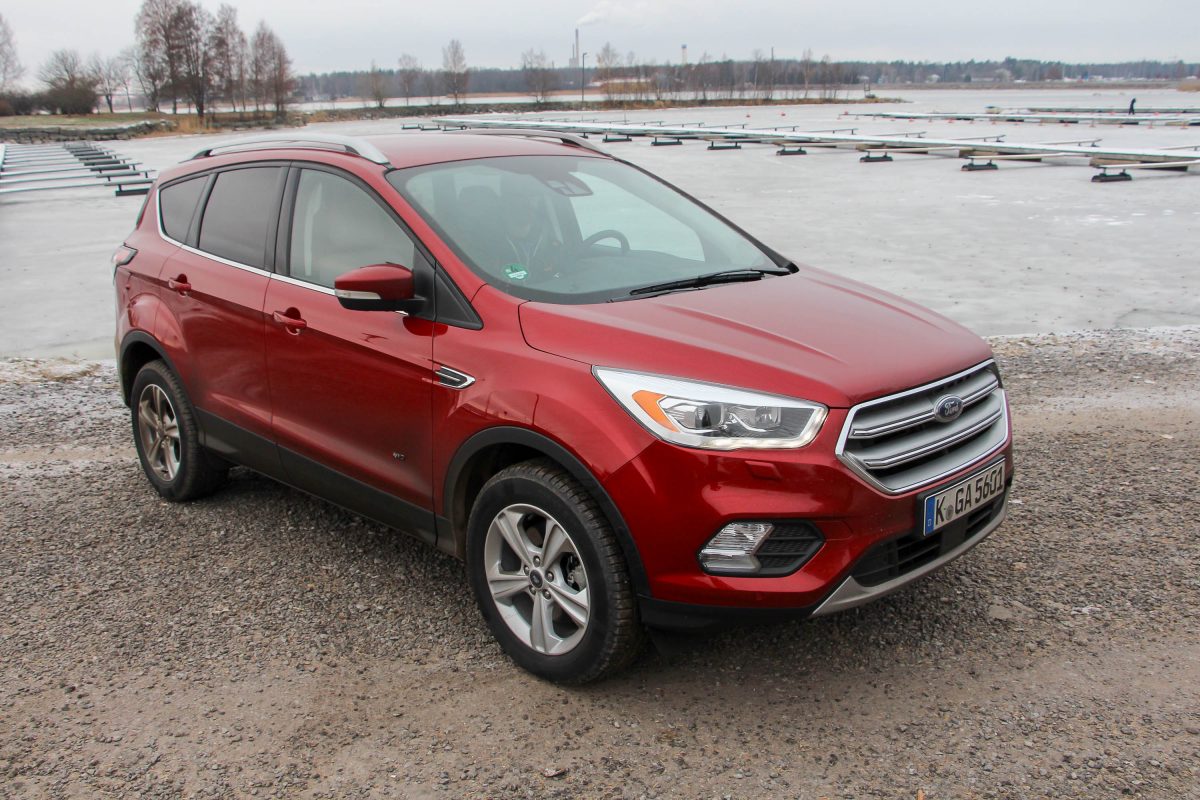 FORD KUGA