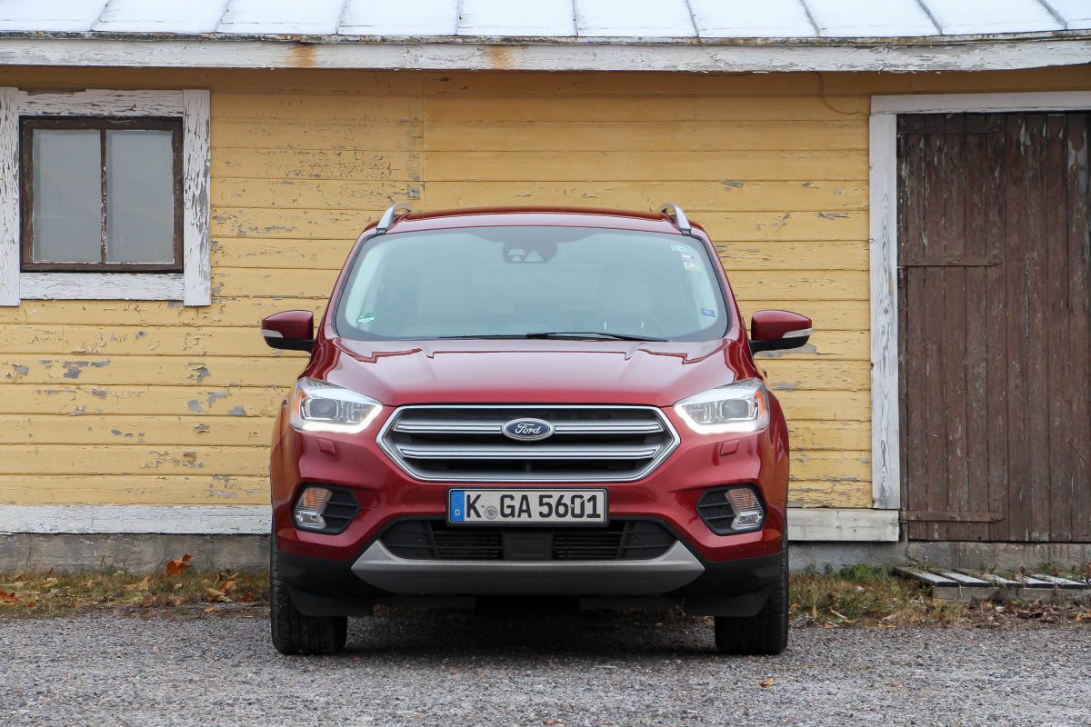 FORD KUGA