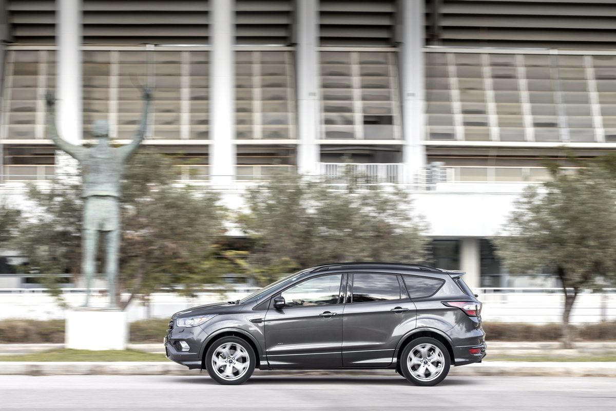 FORD KUGA