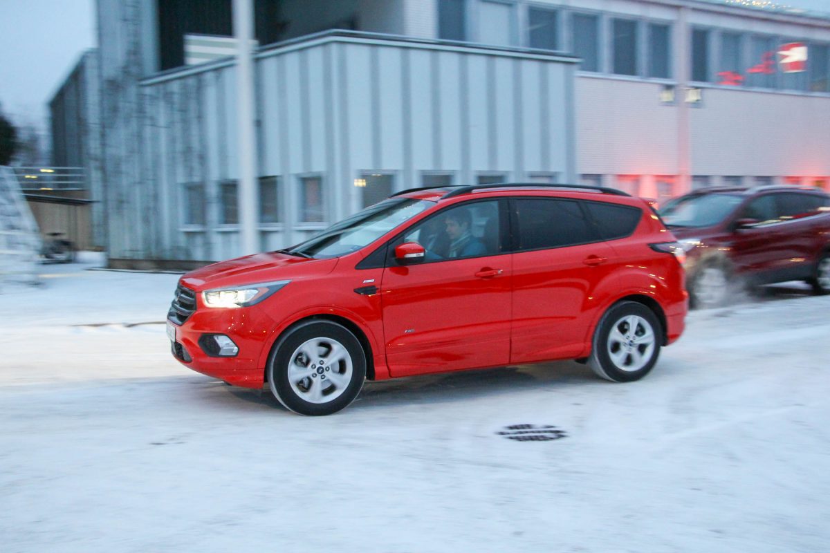 FORD KUGA