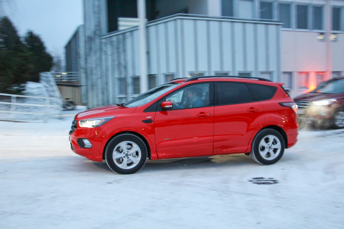 FORD KUGA