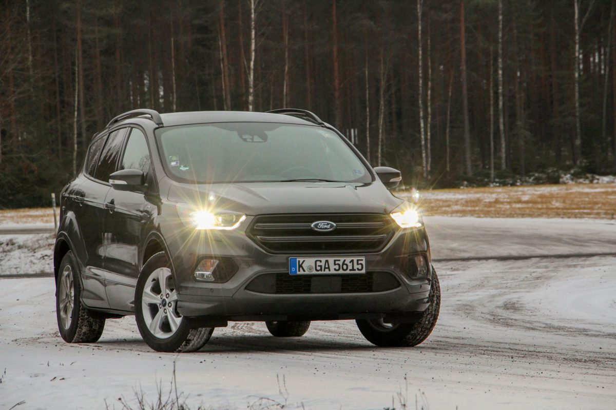 FORD KUGA