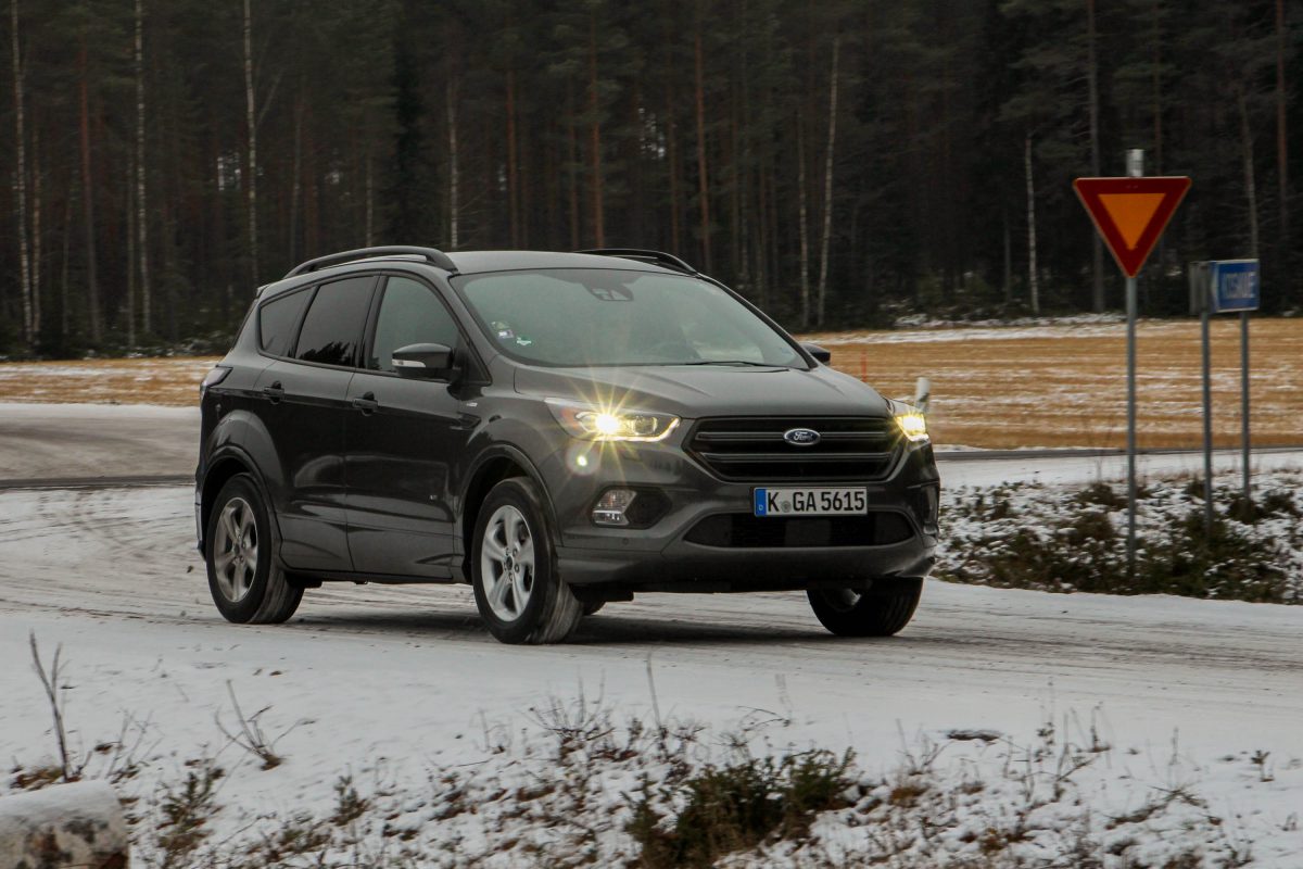 FORD KUGA