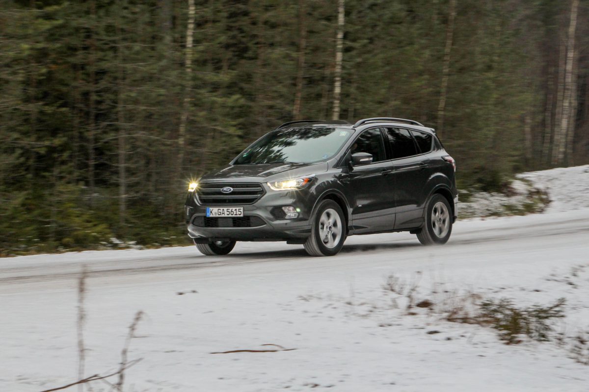 FORD KUGA