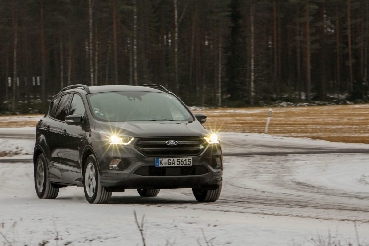 FORD KUGA