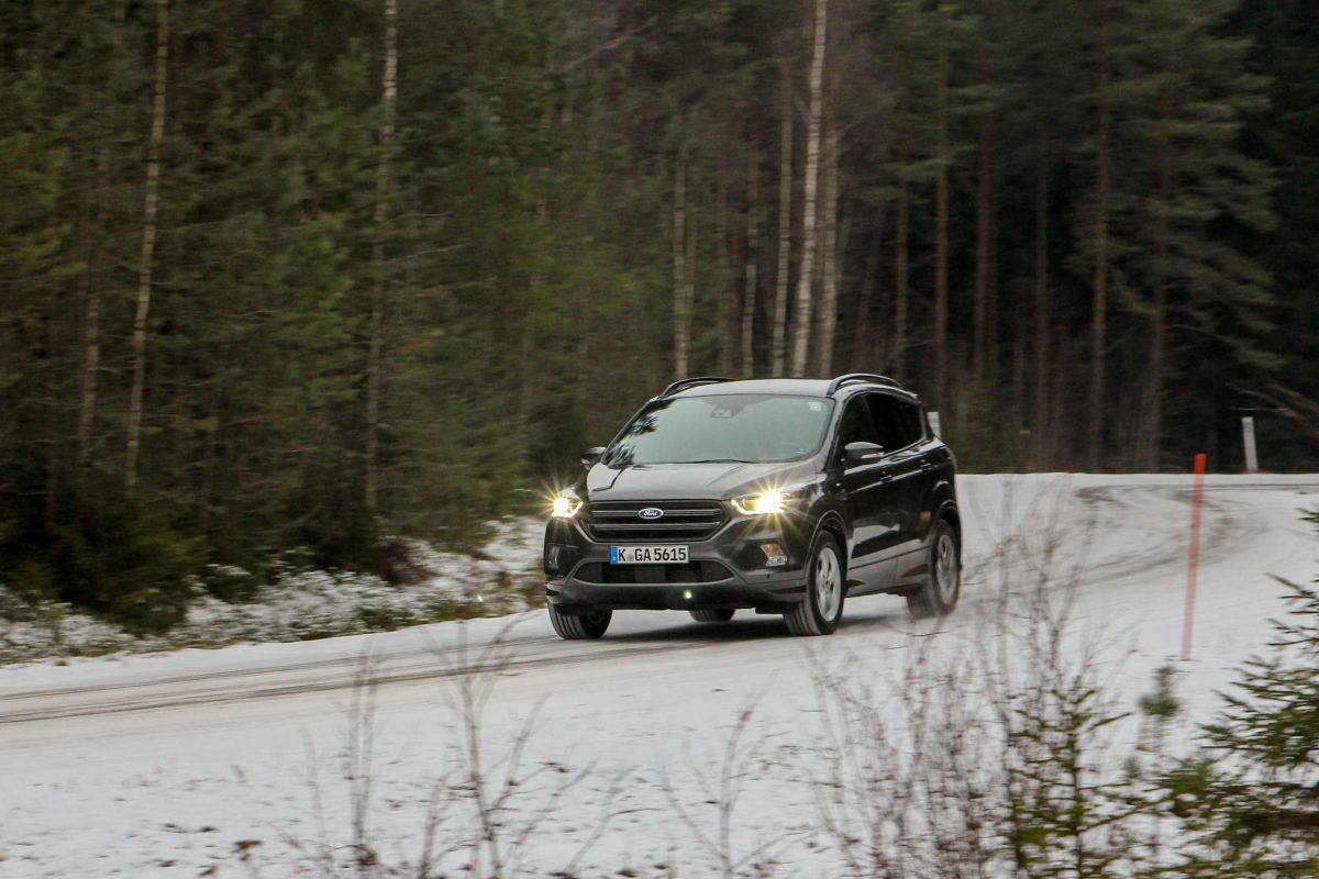 FORD KUGA